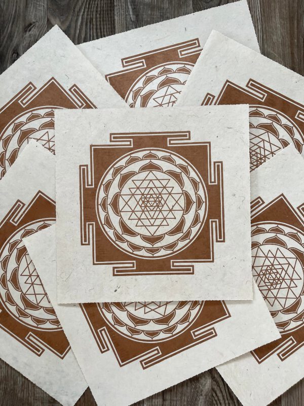 sri yantra 2 631f88dd scaled