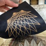 Linoldruck, 22 x 22 cm, Gold auf Schwarz