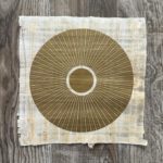 Linoldruck, 24 x 24 cm, Gold auf Papyrus