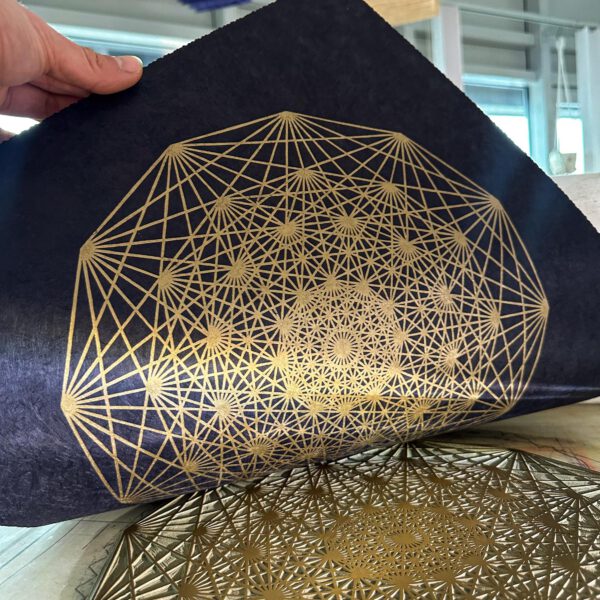 Linoldruck, 40 x 40 cm, Gold auf Schwarz