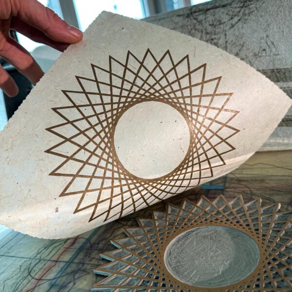 Linoldruck, 22 x 22 cm, Gold auf Weiß/Natur
