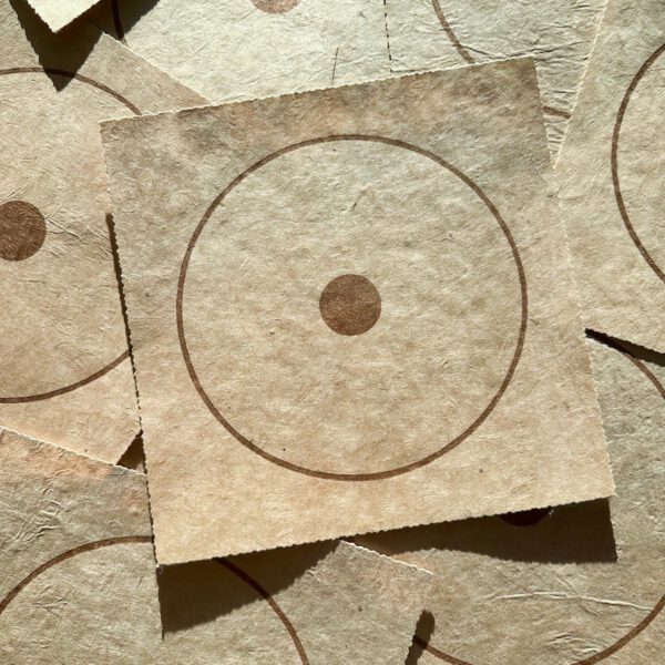 Linoldruck, 22 x 22 cm, Kupfer auf Beige/Ocker