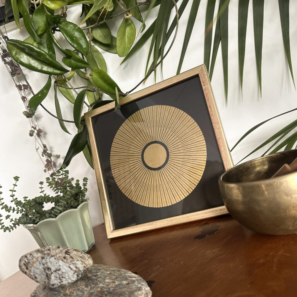 Veskor Cassiopeia Central Sun 20 x 20 cm Gold auf Schwarz Gold Gerahmt 4