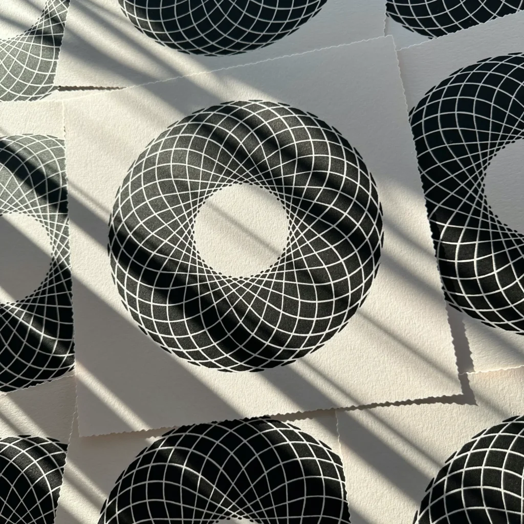 Veskor Cassiopeia Linoldruck Ring of Torus 22 x 22 cm Schwarz auf Creme 30